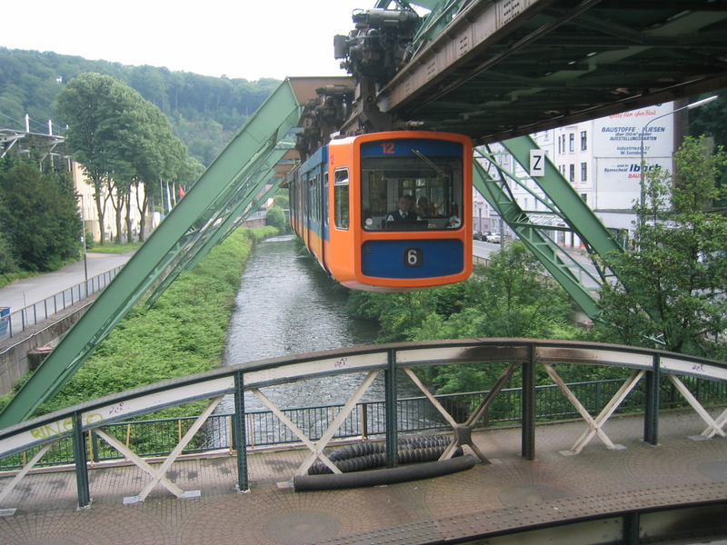 Illustration for article titled Wuppertal Suspended Railway